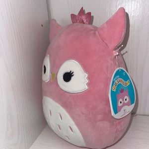 Bri the squishmallow owl
